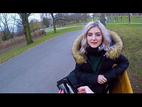 ❤️ Para için bir yabancının sıcak boşalmasını yutar - parkta Eva Elfie tarafından oral seks ❤ Seks videosu bize %tr.eviewporn.ru ﹏